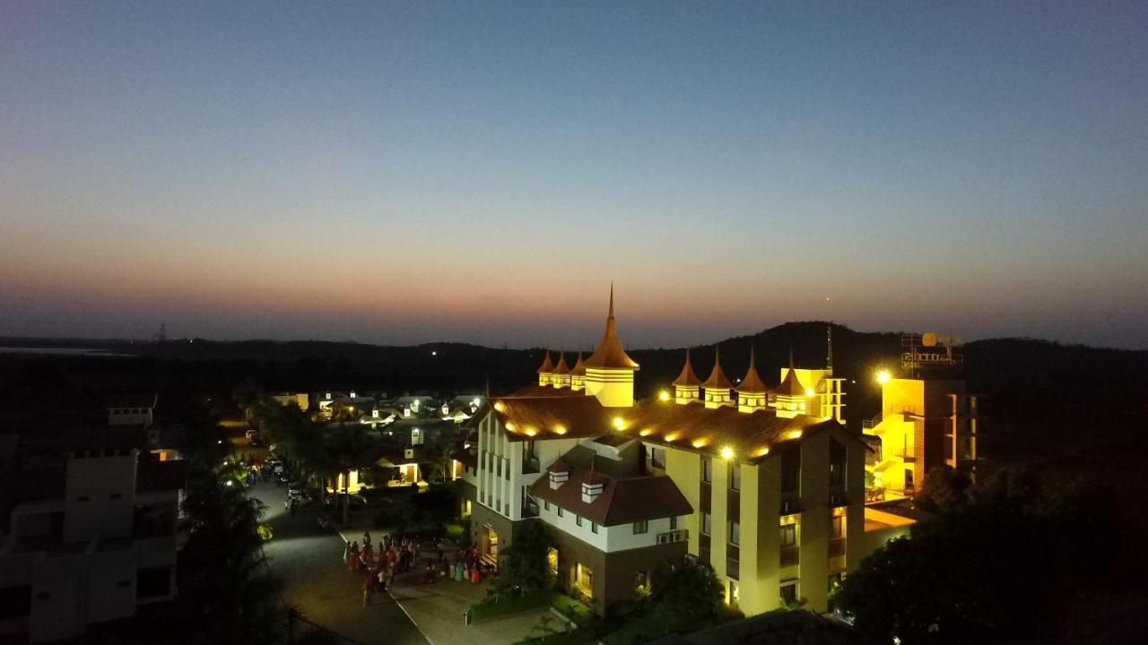 Vishal Lords Inn Gir Forest Malanka Exterior foto