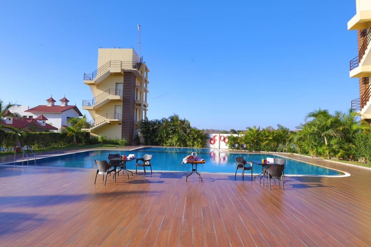 Vishal Lords Inn Gir Forest Malanka Exterior foto